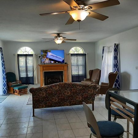 Airbab Moon Gate West Apartment Mount Pleasant Exterior foto